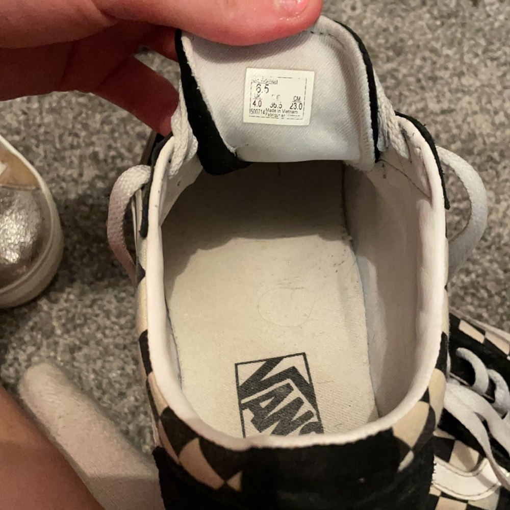 Checkered Vans! - Picture 2 of 3